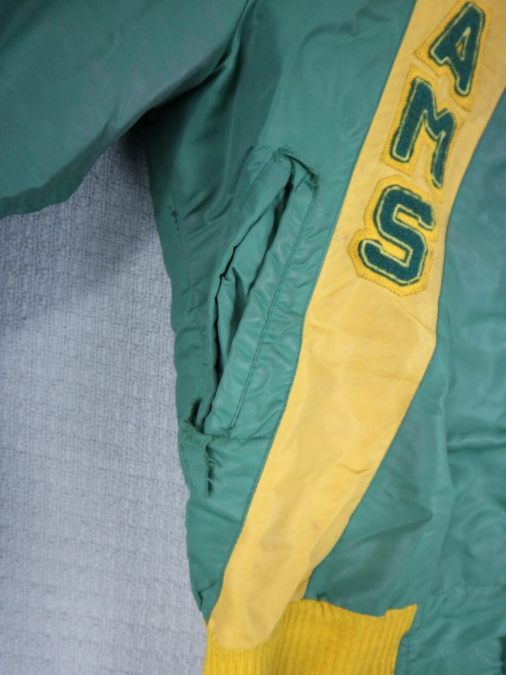 1970's Football Varsity Bomber Jacket Lightning Zipper Rams Patchwork L as-is - Picture 6 of 12